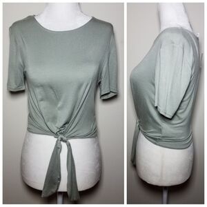 NWT|Sage Green Short Sleeve Tie Front Crop Top, MEDIUM